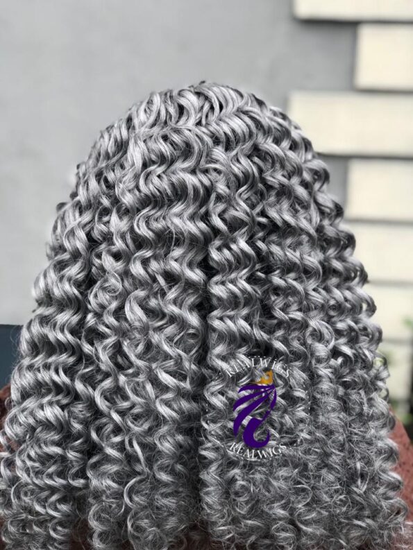Ivy – Gray Curly Cornrow Side Part Wig (2)