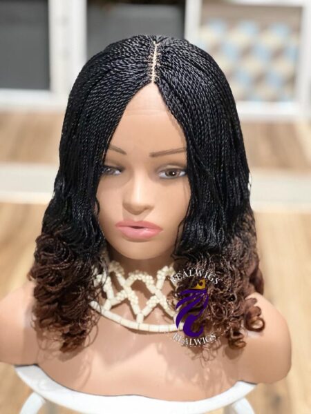 Del - Twist Two Tone Wig with Curly Tips