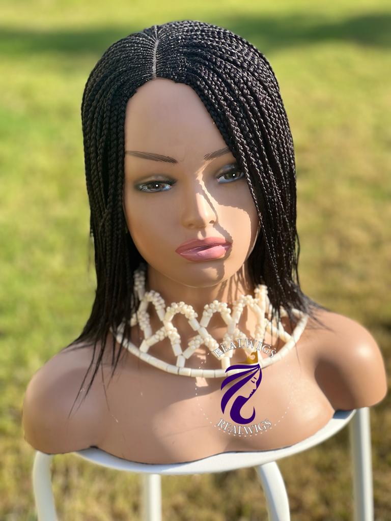 Sade - Short Box Braids (3)