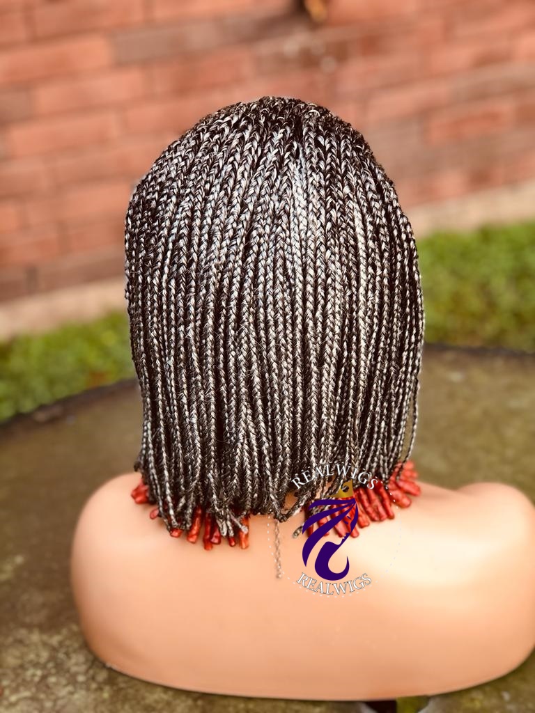Patty - Lace Frontal Gray Short Bob Wig (2)